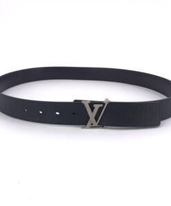 Louis Vuitton - Black leather belt with LV buckle