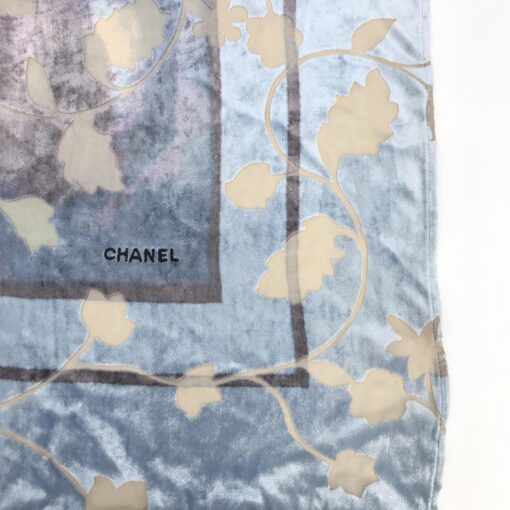 Chanel - floral square scarf - Image 3