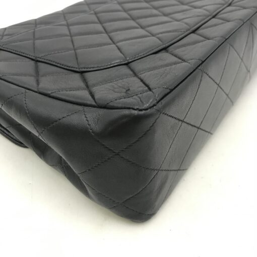 Chanel - Chanel Maxi lambskin chain shoulder bag - Image 5