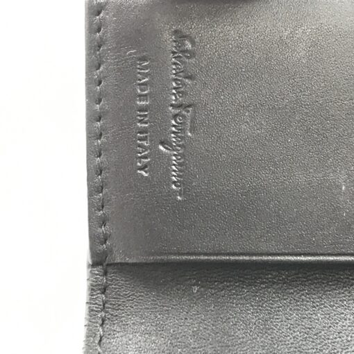 Salvatore Ferragamo - Textured Leather Bifold Key Case - Image 6