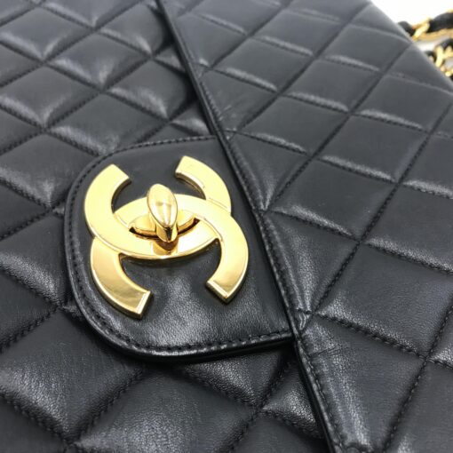 Chanel - Chanel Maxi lambskin chain shoulder bag - Image 7
