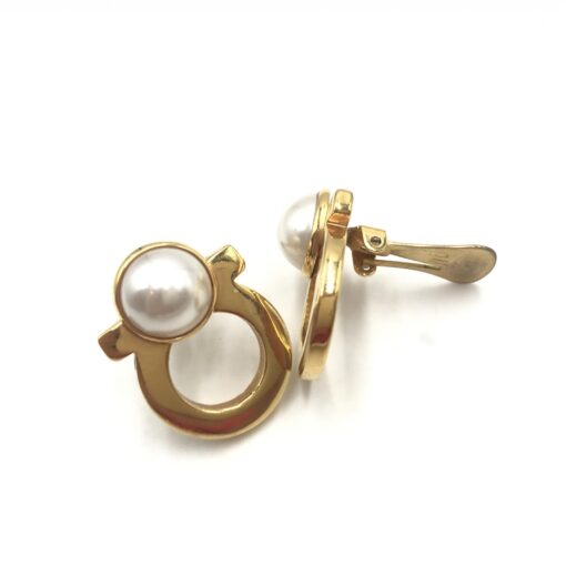 Salvatore Ferragamo - Gold plated Gancini faux pearl clip ons Earrings - Image 9