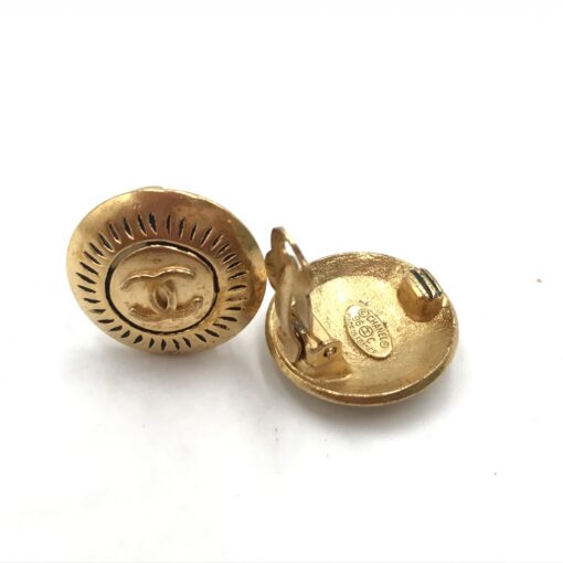 Chanel - Coco mark gold clip-on logo earrings - Image 9