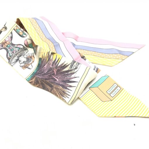 Hermès - Silk twilly scarf - Image 10