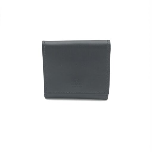 Gucci - Compact leather wallet with sleek design