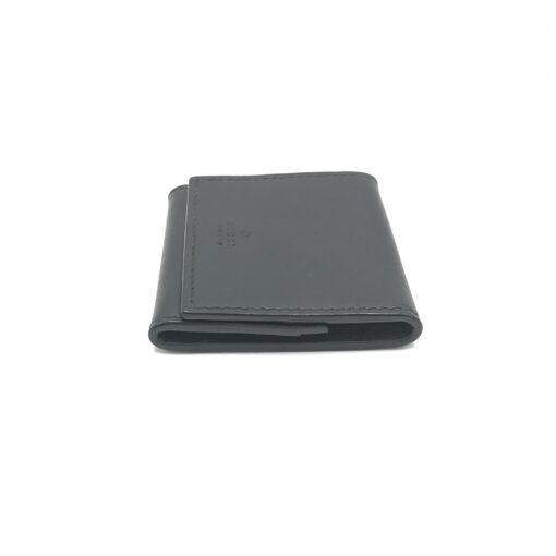 Gucci - Compact leather wallet with sleek design - Image 3