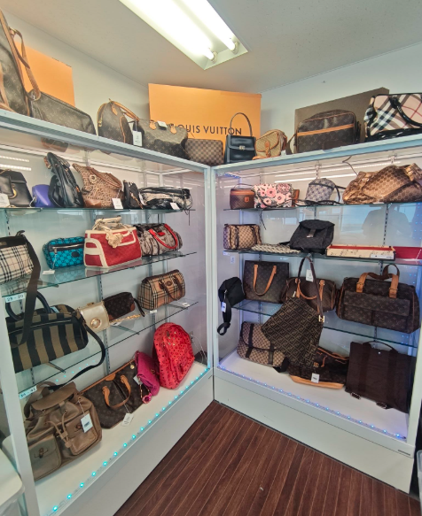 Authenticated luxury bags on display in our Osaka showroom